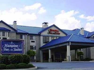 Hampton & Hotel 3*